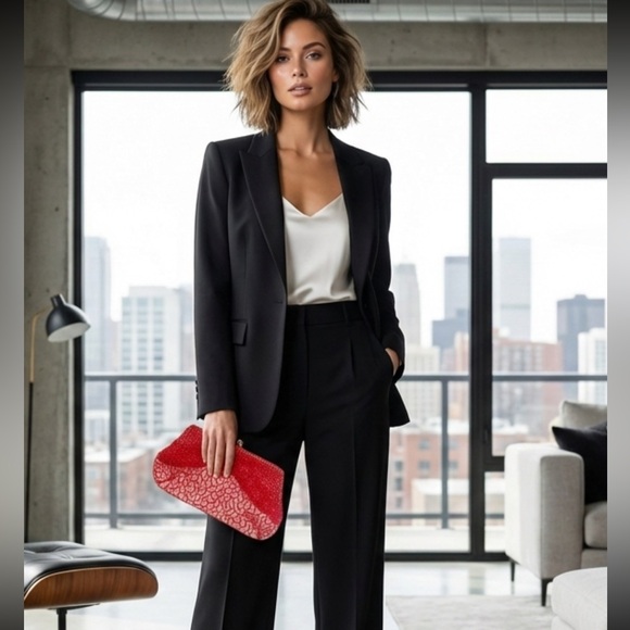 Vintage 1950s/60s Red Beaded Clutch Purse
- Made in Belgium for Lazarus - Picture 9 of 9